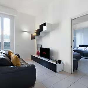 Apartment Nam House & Posto Auto, Mailand