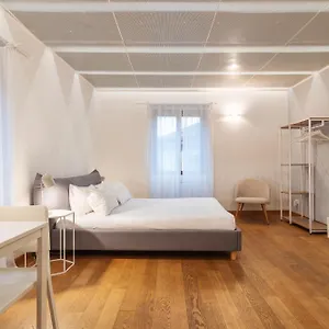 Easyhomes - Spiga Апартаменты