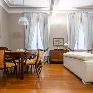 Giovio 11 - Eccellente - Spazioso - Milano